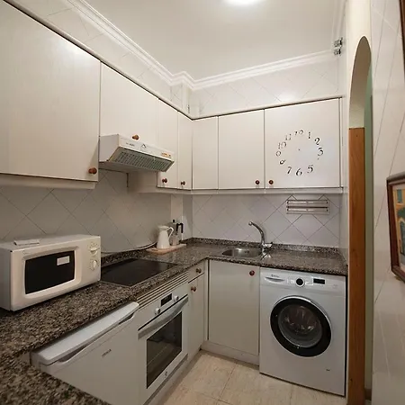 Apartamento Primera Linea De Playa Samil Βίγκο