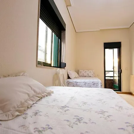 Apartamento Primera Linea De Playa Samil * Βίγκο